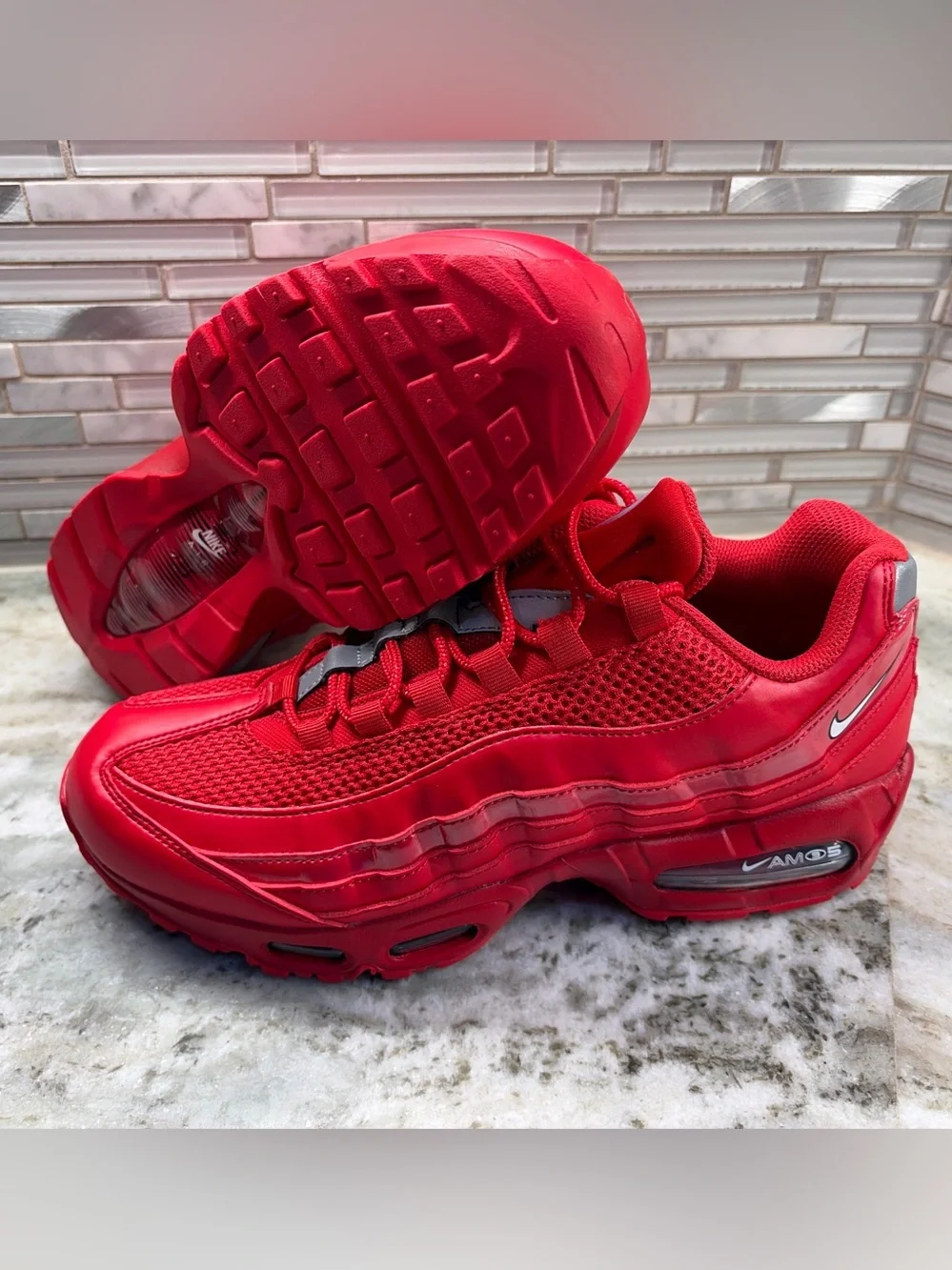 Nike Mens Bright Red Air Max 95  Style Sneakers